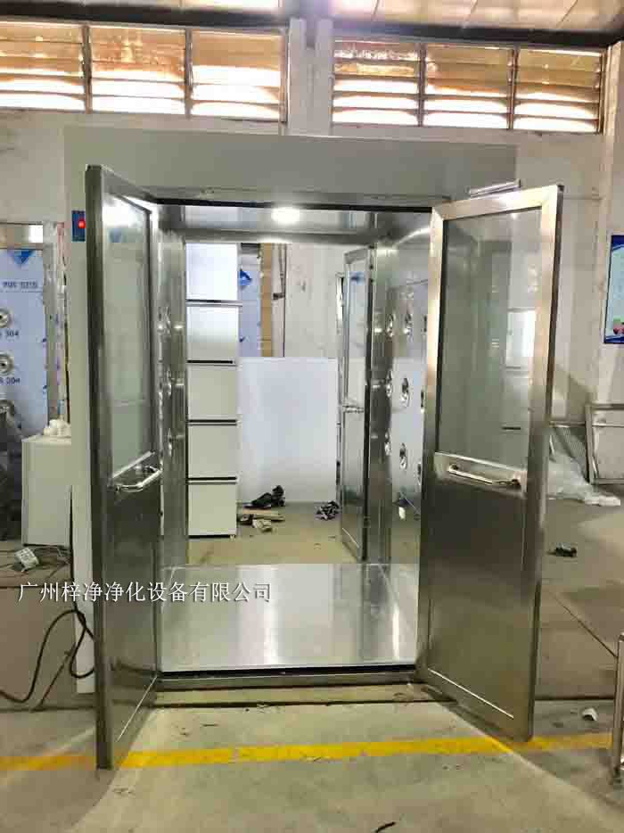 風淋室僅用于需要進入潔凈室的人員和物品